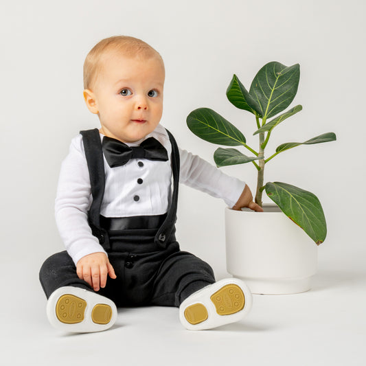 Tuxedo Outfit with Black Leggings and Black Accents